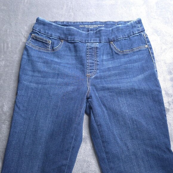 Chicos Pull-On Jegging Ankle Jeans 6 (0.5) Embroidered Beaded Cuffs Blue Stretch - Picture 6 of 8